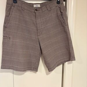 Dockers Men's Tan Plaid Flat Front Shorts